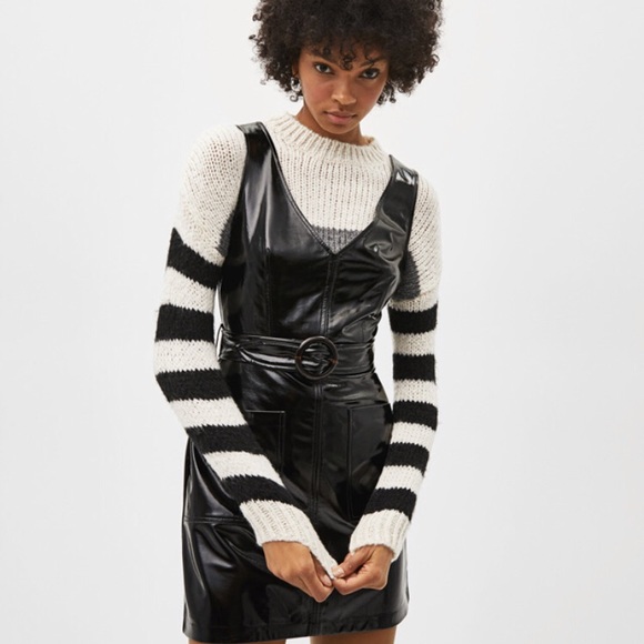 Vinyl Black dress with belt - Picture 1 of 1